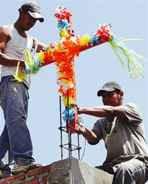 dia de la santa cruz en mexico